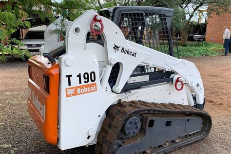 t190 skid steer tracks|new bobcat t190 price.